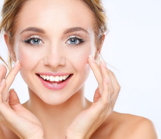 Injectare cu acid hialuronic pentru marirea pometilor Injectare cu acid hialuronic pentru marirea pometilor