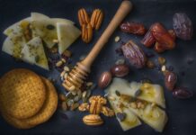 Care sunt calitățile mierii de albine și ce anume o face specială? Care sunt calitățile mierii de albine și ce anume o face specială?