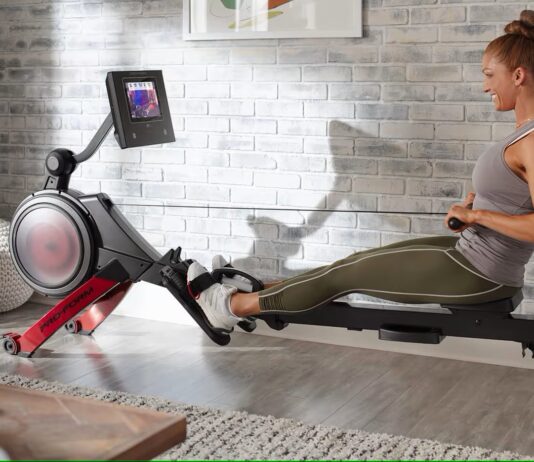 Experimentează antrenamente de excepție utilizând simulatoarele de vâslit de la ProForm Fitness Experimentează antrenamente de excepție utilizând simulatoarele de vâslit de la ProForm Fitness
