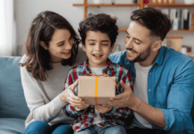 Cadou pentru Fiu: Celebrarea Relației Dintre Părinți și Copii